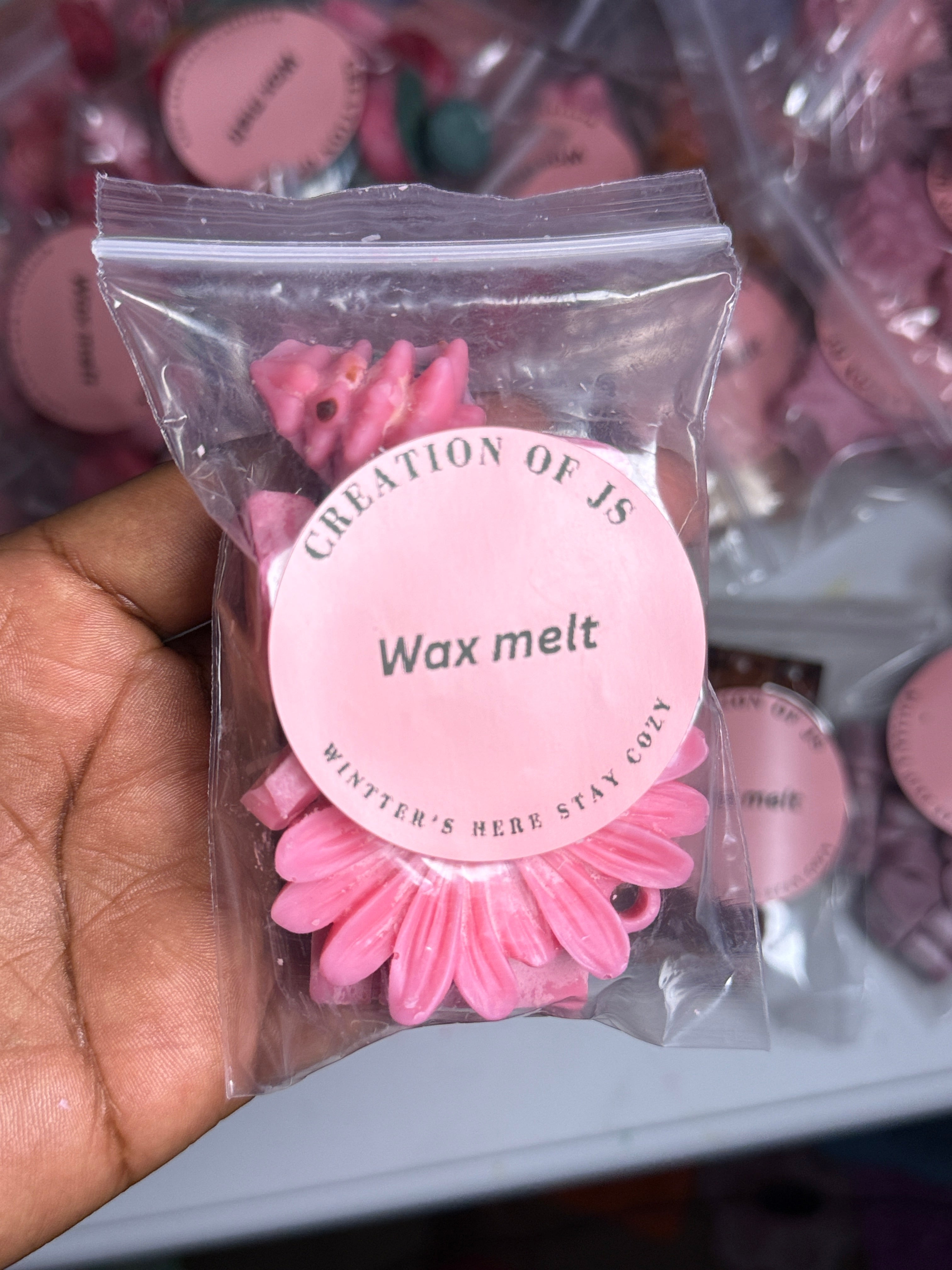 3 pack of Variety wax melt|different shapes|winter scented|different colors
