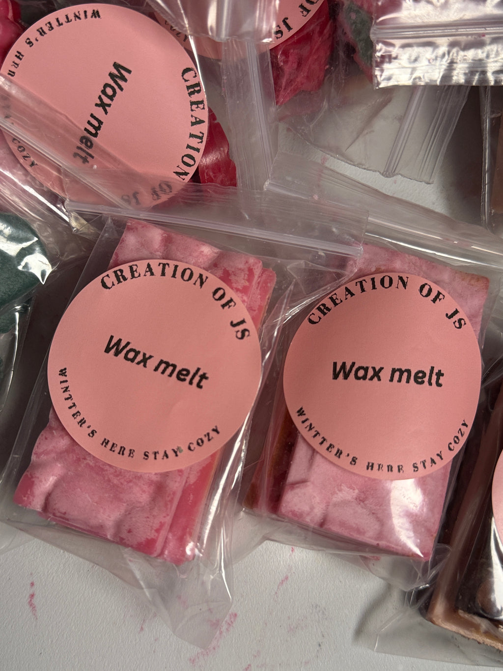 3 pack of Variety wax melt|different shapes|winter scented|different colors