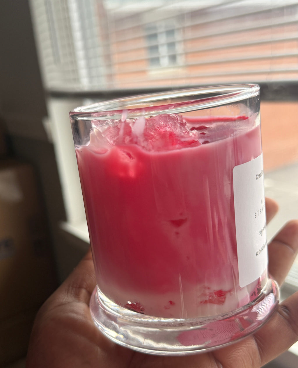 Iced milky strawberry