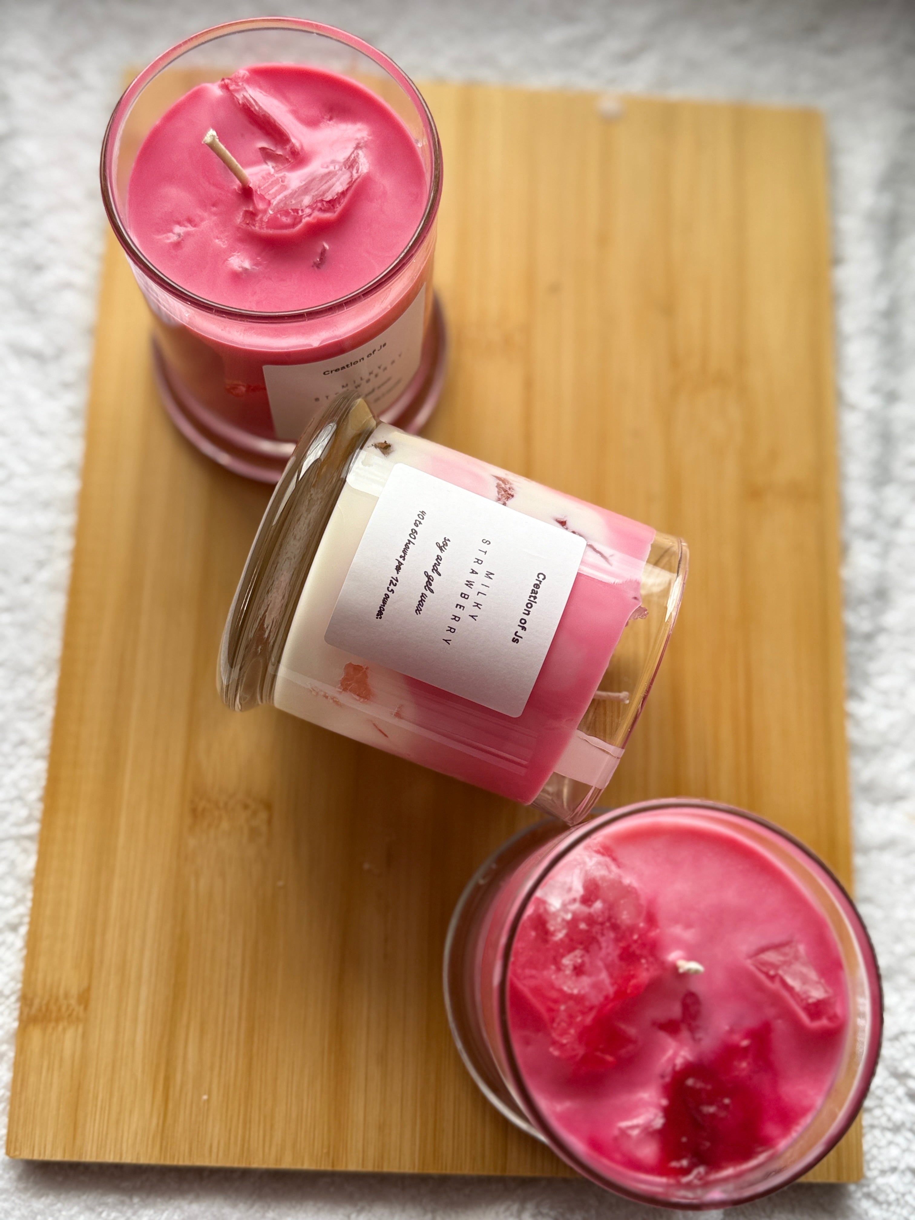 Iced milky strawberry