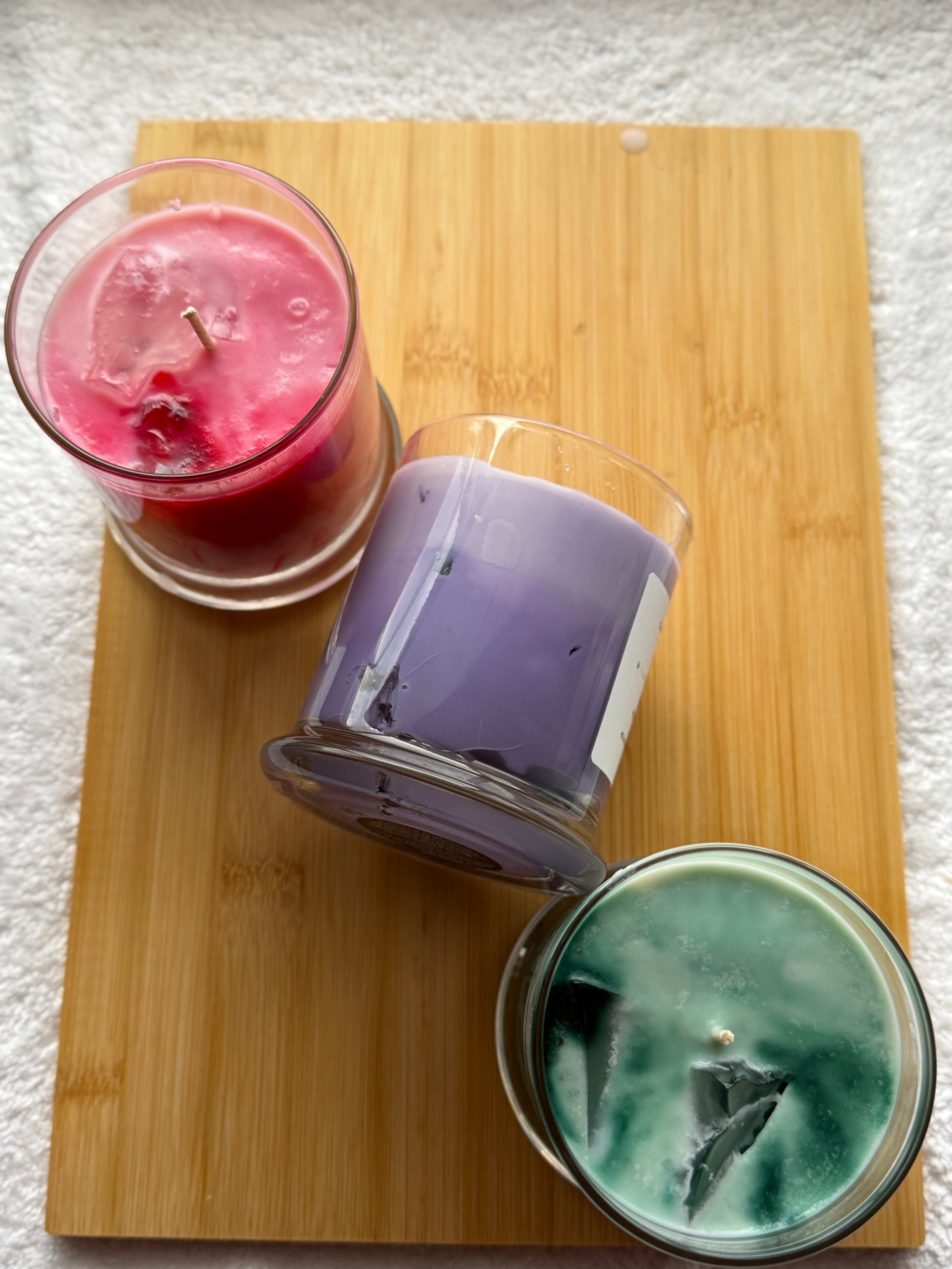 3 scented candles(1milky strawberry, 1 milky lavender, 1 iced matcha latte).
